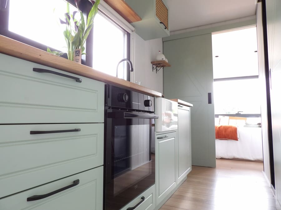 Kitchenette tiny house